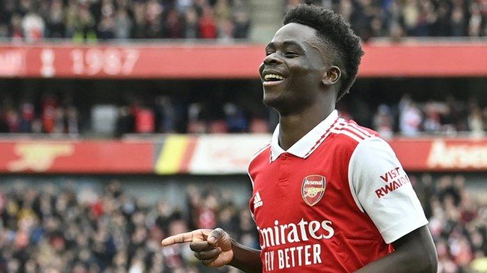 bukayo saka kabarnya akan segera perpanjang kontrak di Arsenal